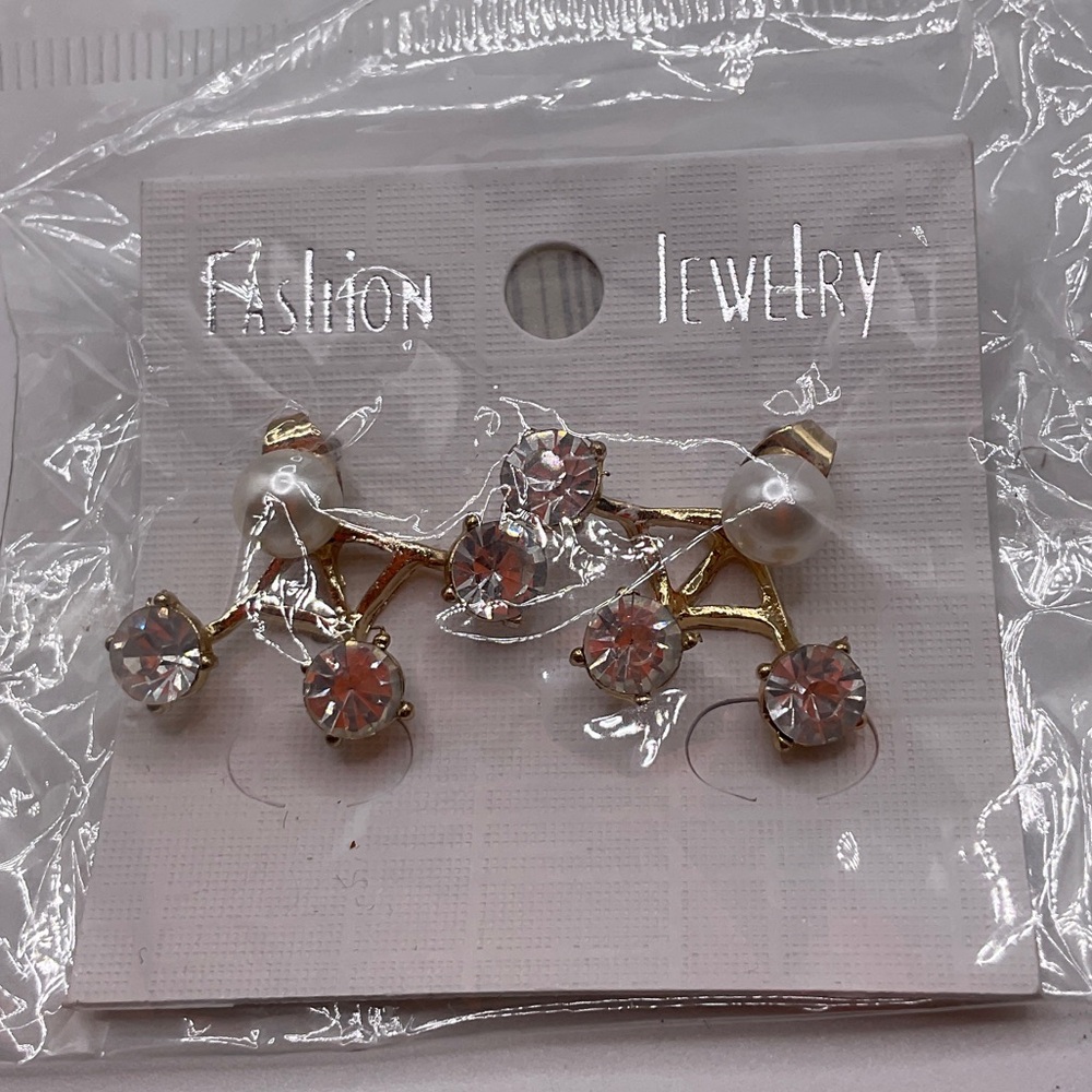 Fashion Jewelry Gold and Silver Pearl Earrings